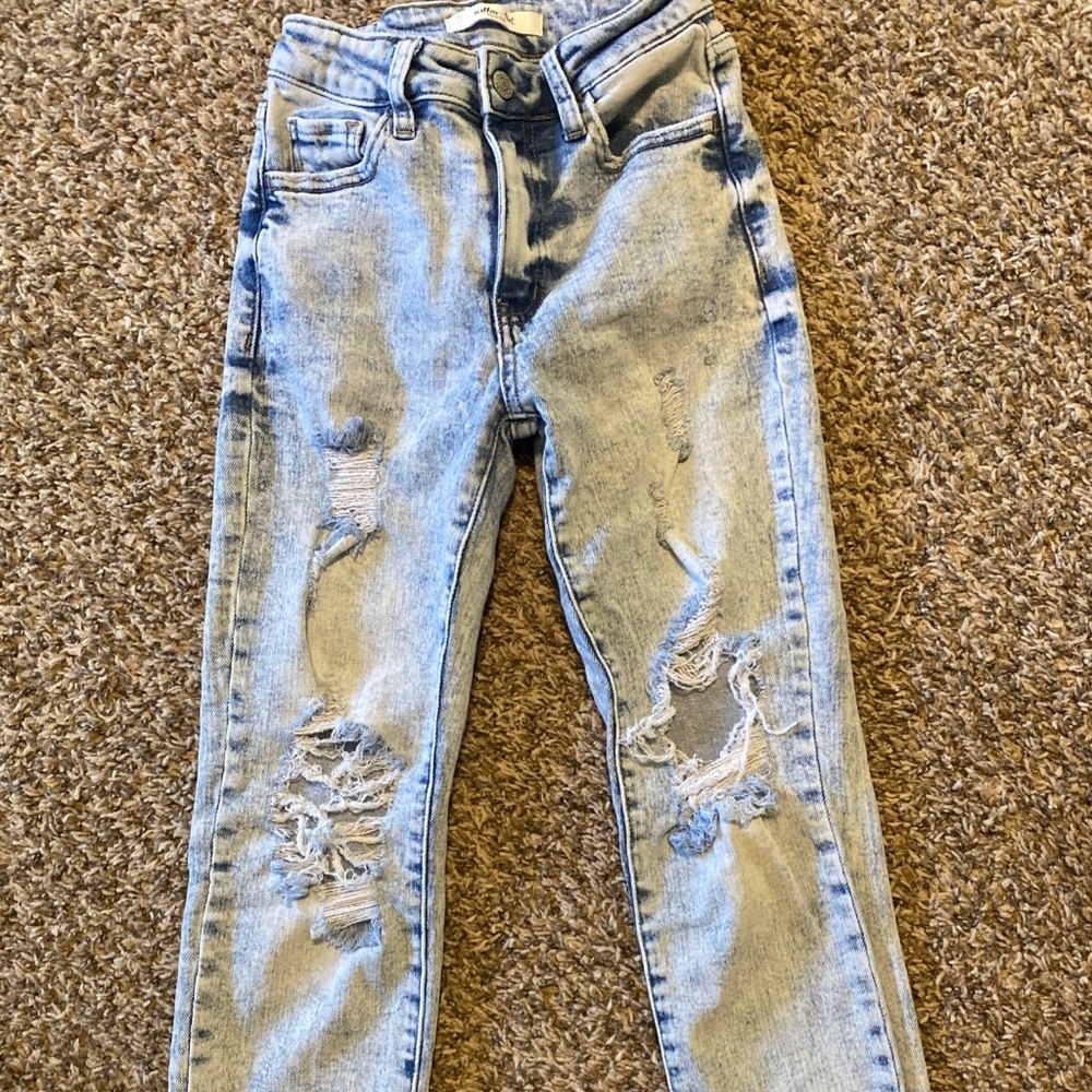 Willow & Root Distressed jeans Girls Sz 8